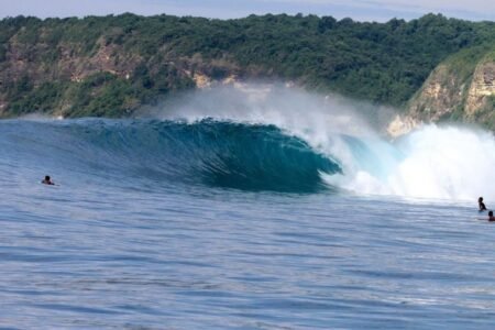 Why Kuta Lombok is the Ideal Destination for Your Surf Camp Experience